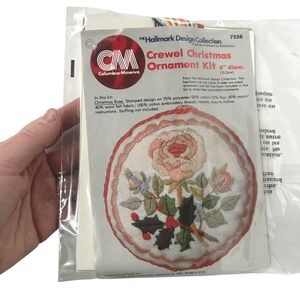 VTG 1979 Hallmark Crewel Ornament Kit 7258 NOS‎ Christmas Rose Craft